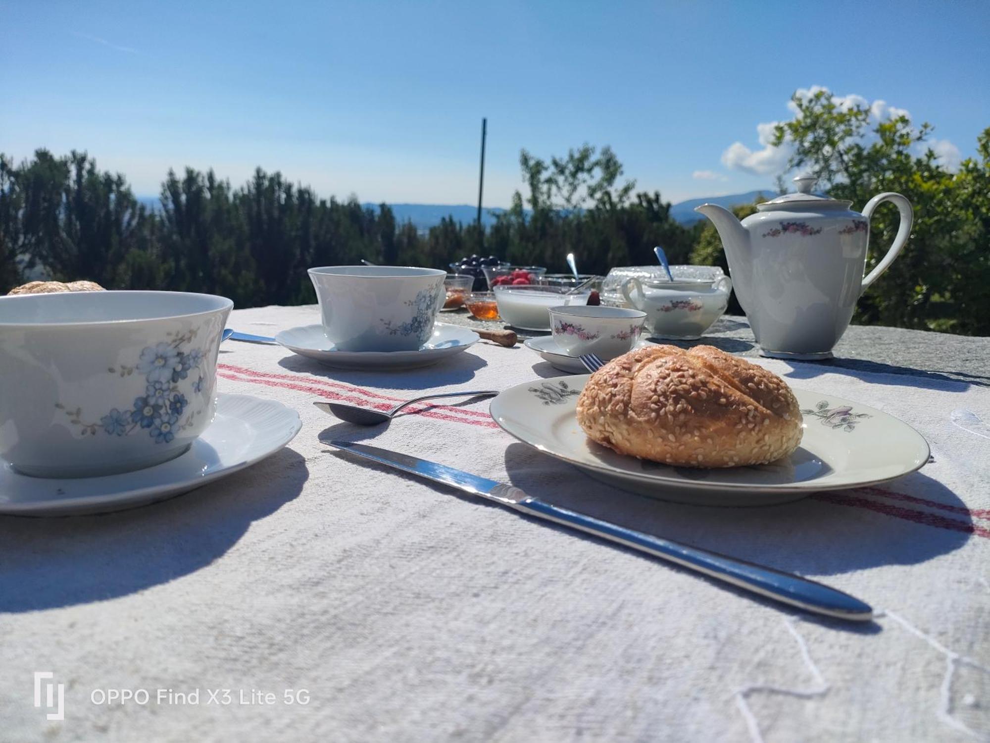 Bed and Breakfast Le Faye Envie Esterno foto