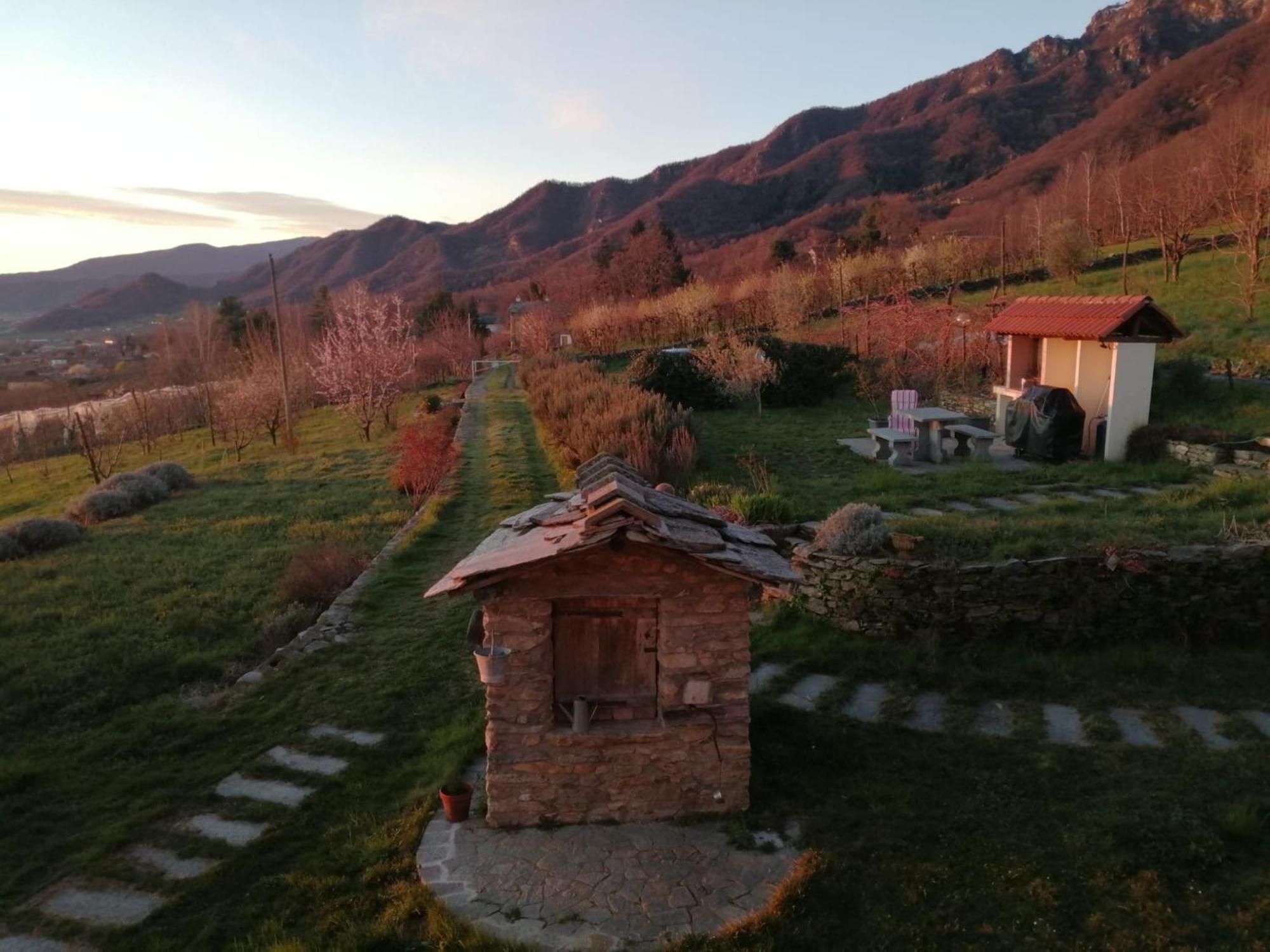 Bed and Breakfast Le Faye Envie Esterno foto